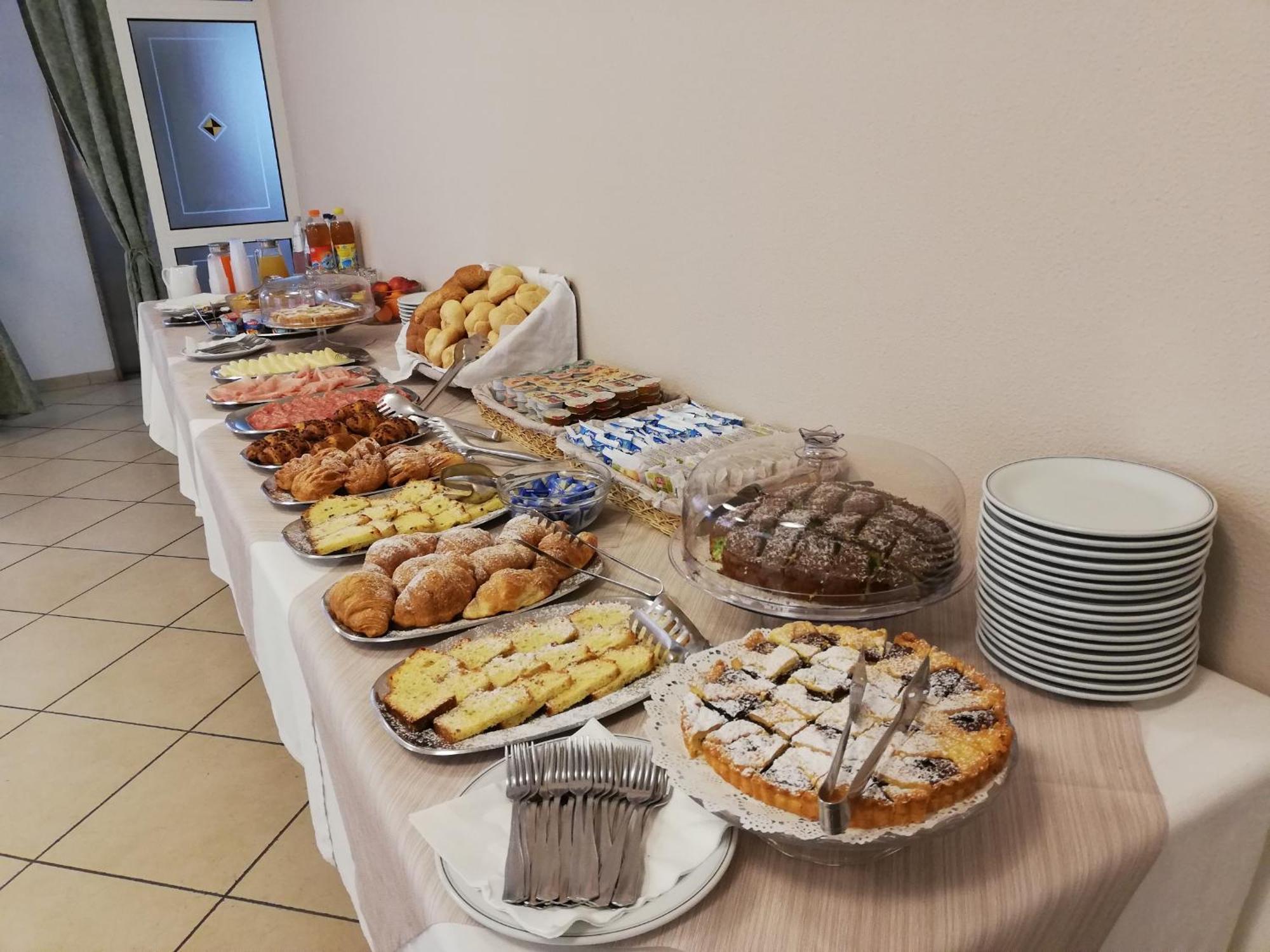 Hotel La Bella Vita Rimini Eksteriør billede