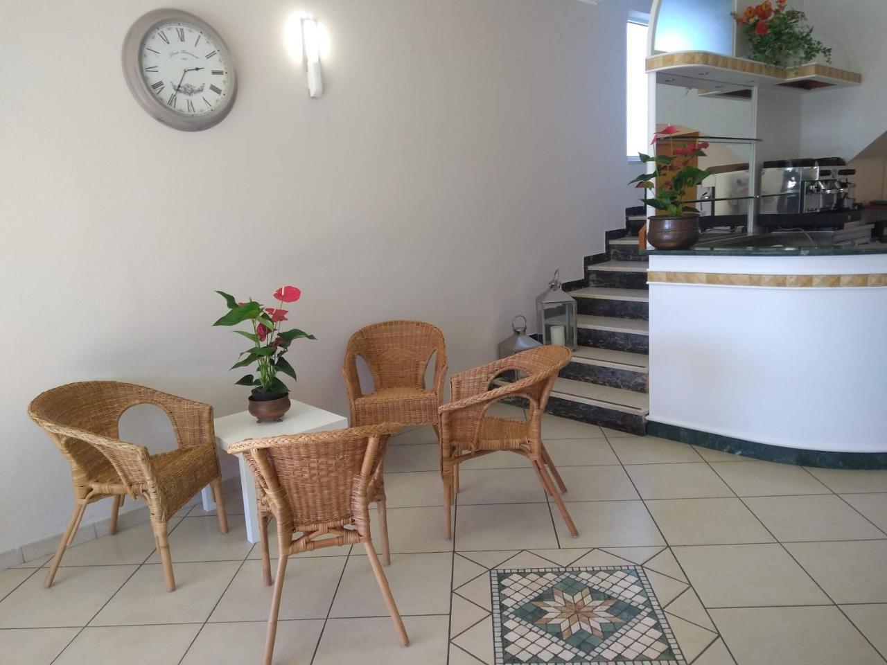 Hotel La Bella Vita Rimini Eksteriør billede